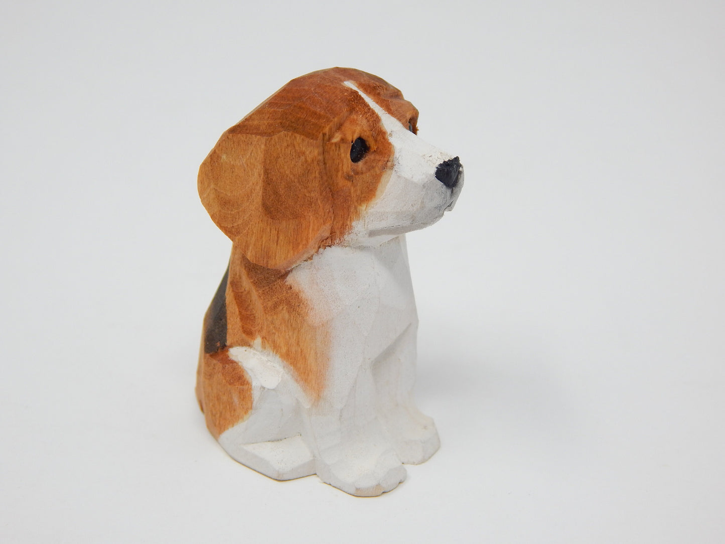 Beagle Dog Puppy Pet Keychain Ring Clip Charm Miniature Wood Mini Figurine Small Animal