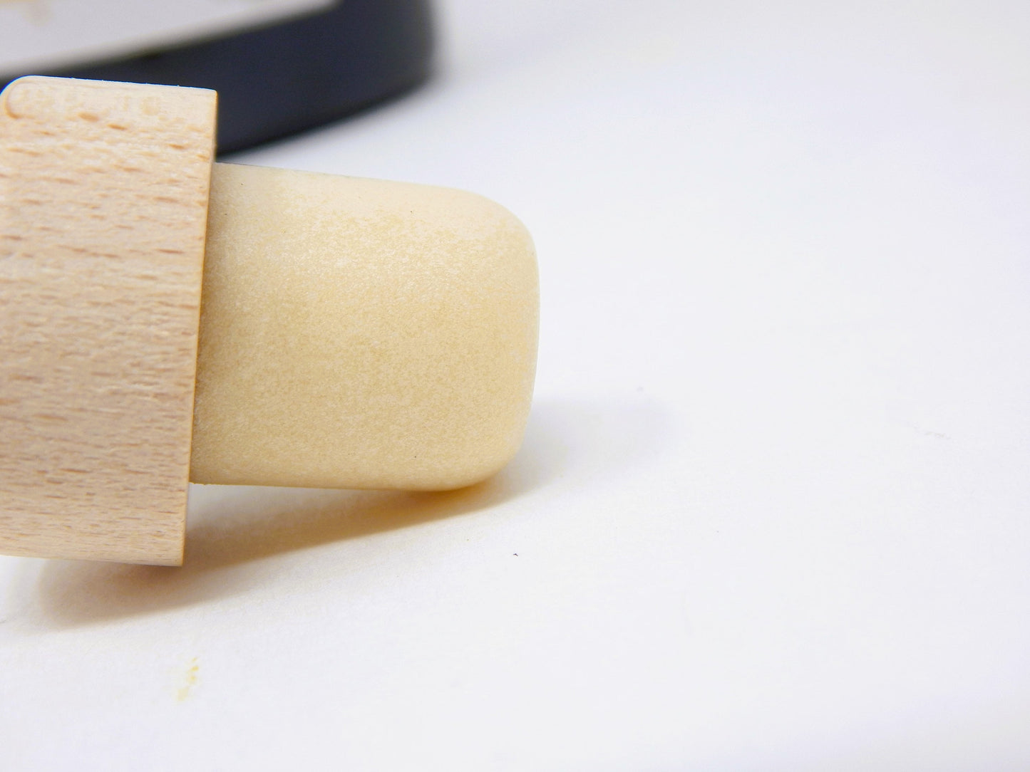 Handmade Female Cardinal Bird Wine Stopper – Rustic Reusable Bottle Plug